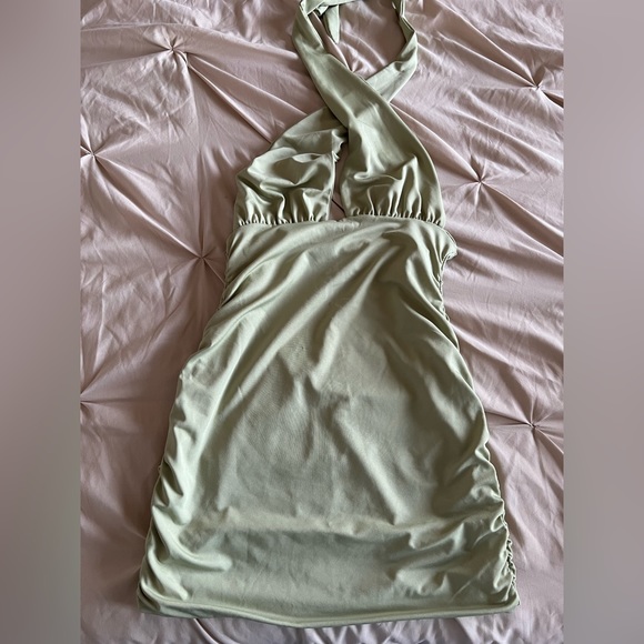 FASHION NOVA Green CrissCross Halter Neck Dress - Picture 3 of 3